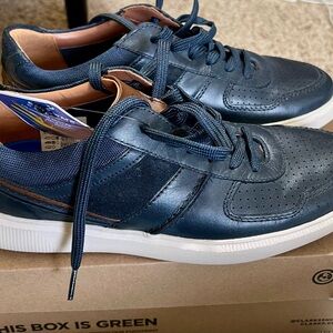 Men's Navy Leather Sneakers